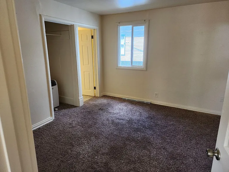 1923 W Boone Ave #1 — Photo 7