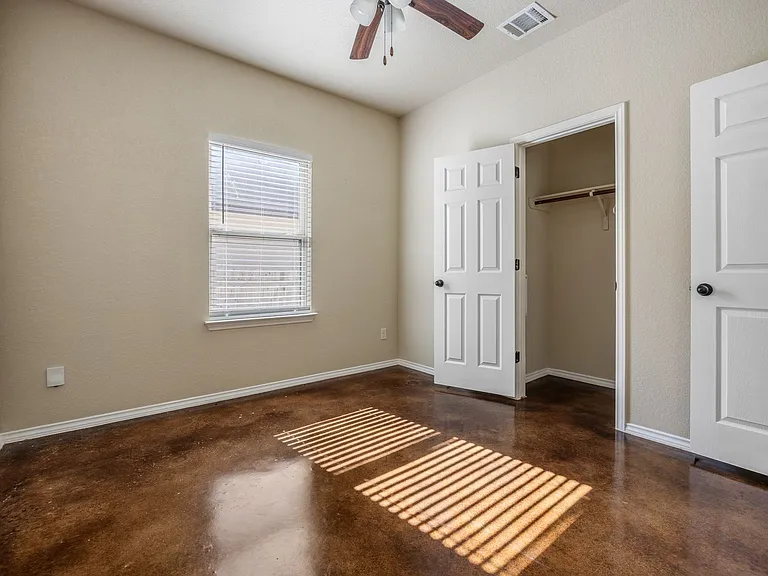 210 Ragsdale Way — Photo 8