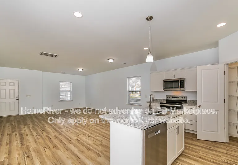 817 Chandler Ave — Photo 8