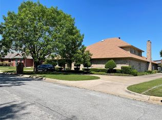 5604 Ridgerock Rd, Fort Worth, TX 76132