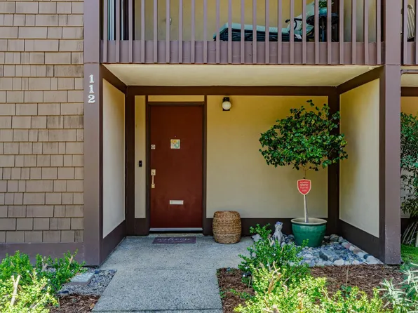 112 Surrey Lane, San Rafael, CA 94903