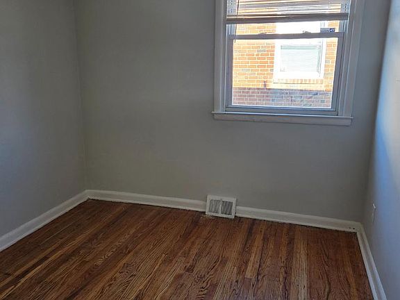 5th image of 2037 Napfle St