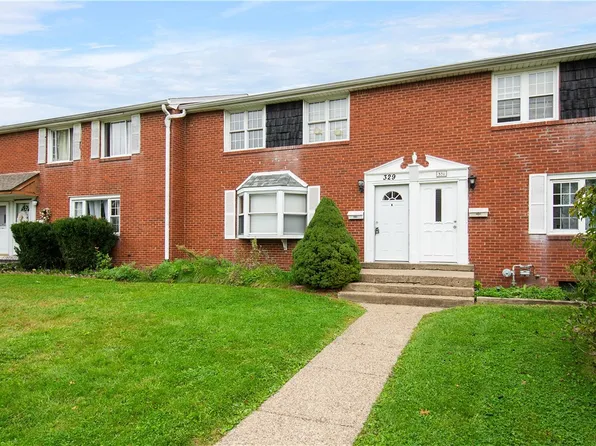 329 Macassar Dr, Pittsburgh, PA 15236