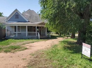 420 N Julian St, Altus, OK 73521