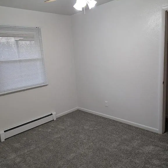 1820 Sunnyside Dr #6 — Photo 8
