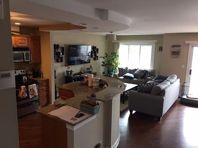 527 Hummingbird Ln — Photo 4