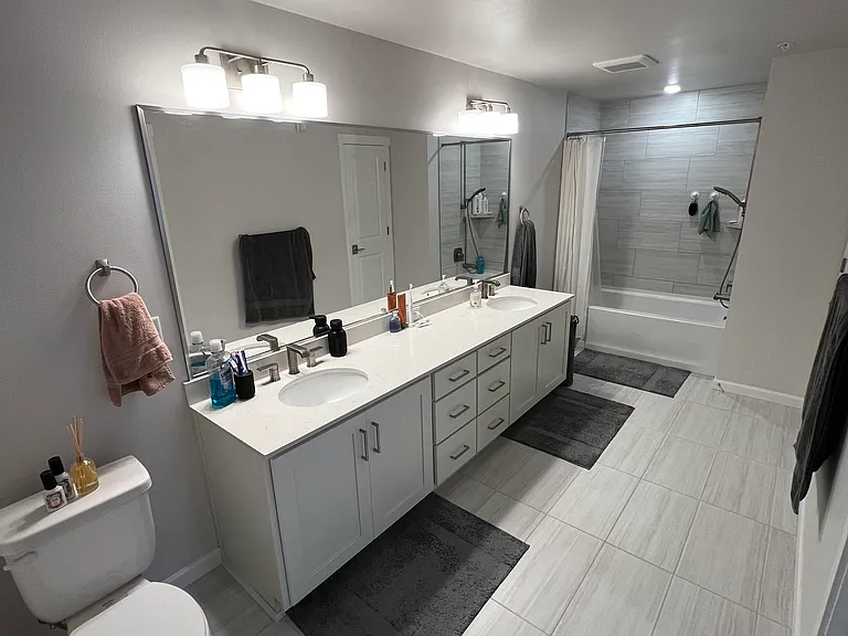 19319 NE 69th Way #101 — Photo 22