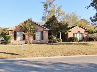 3920 Windcrest Rd, Knoxville, TN 37931