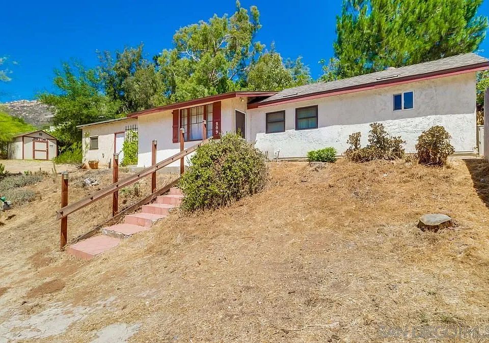 1st image of 209 Frances Dr