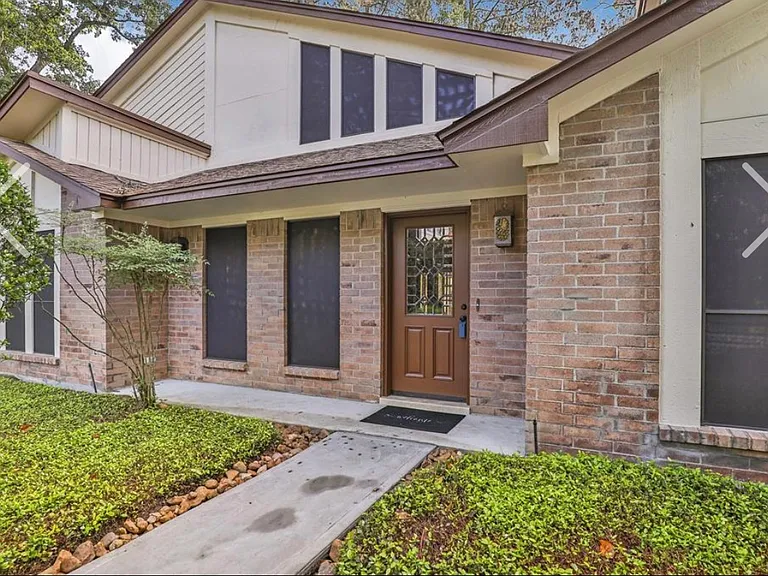 16040 Dunes Dr — Photo 17