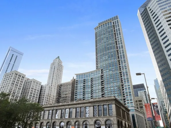 130 N Garland Ct APT 1407, Chicago, IL 60602