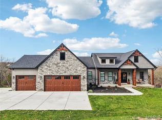 5 Dove Ct, Hillsboro, MO 63050