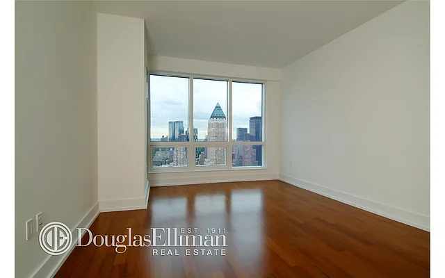 Rented by Douglas Elliman | media 7