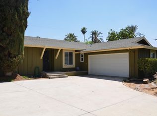 3064 Sugarloaf Dr, Riverside, CA 92507