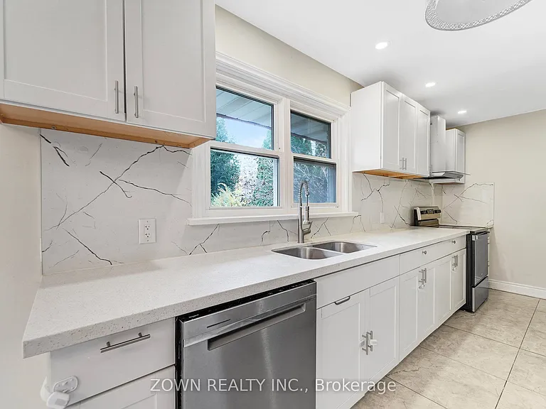 5866 Valley Way #MAIN LEVEL — Photo 7