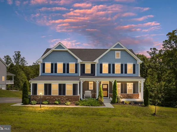 207 Southern View Dr, Fredericksburg, VA 22405