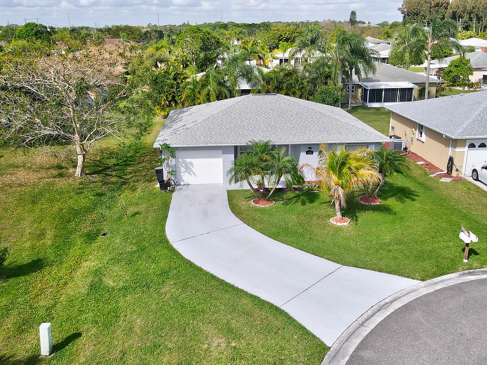 1st image of 5713 Thrinax Place E