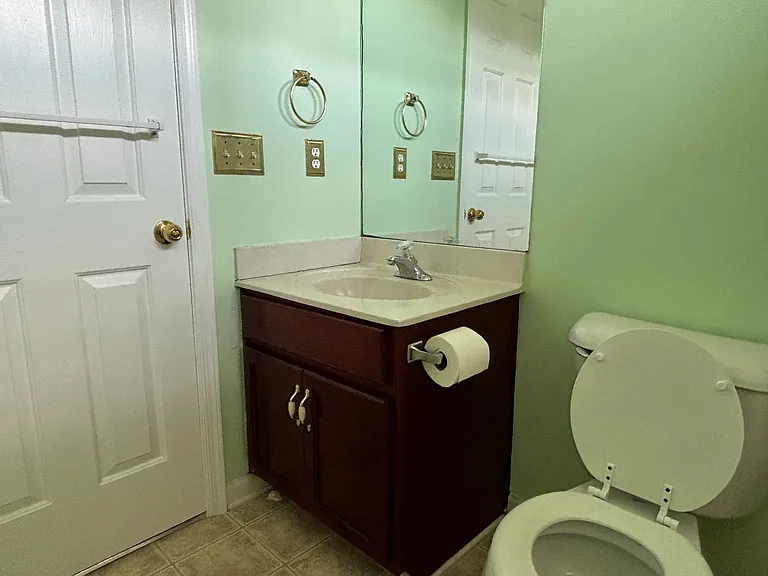 bathoom 2