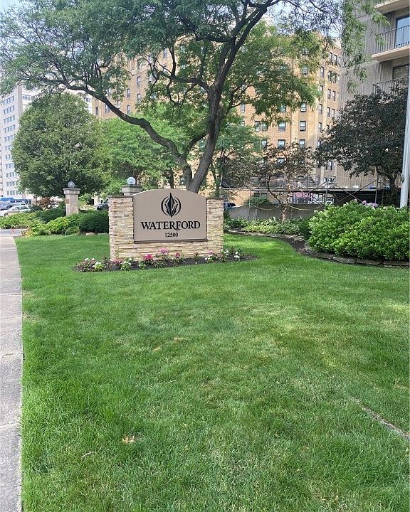 1st image of 12500 Edgewater Dr APT 605