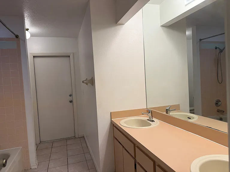 18230 Dolly Brook Ln — Photo 24