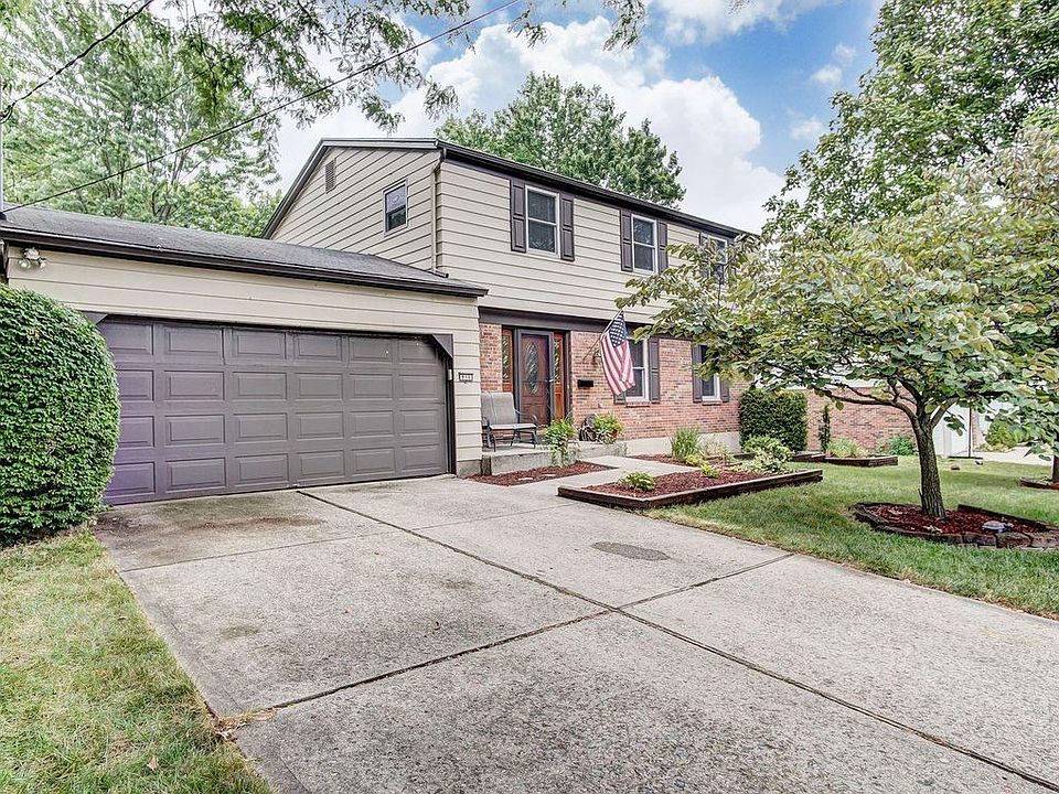 1st image of 816 Cedarhill Dr