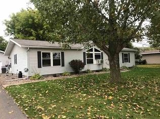 722 Hickory St, Antigo, WI 54409
