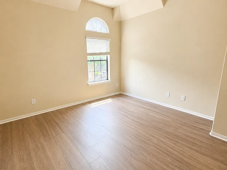 2350 Bermuda Palms Dr — Photo 13