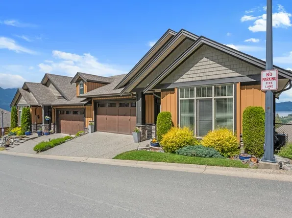 43540 Alameda Dr #28, Chilliwack, BC V2R 0J9