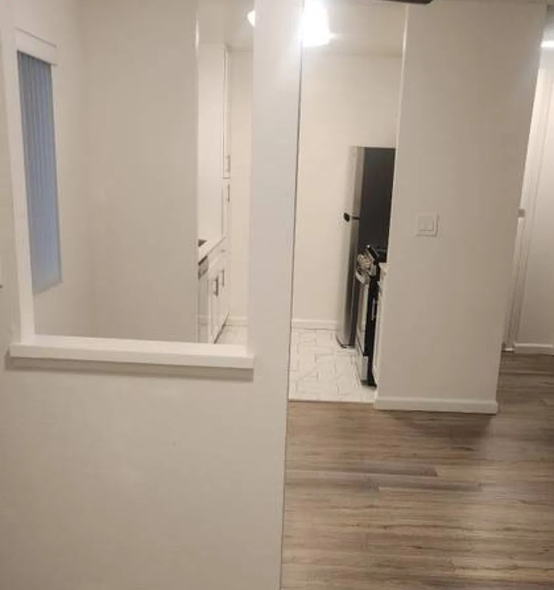 4276 S Centinela Ave — Photo 4