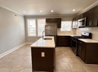 907 Atwood Rd, Philadelphia, PA 19151