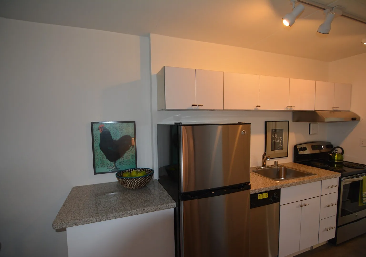 Glass Flats — Photo 3