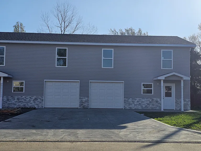 603 E Division St #2 — Photo 15