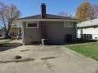 233 Dennison Ave, Akron, OH 44312