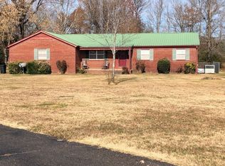 268 Taylor Rd, Michie, TN 38357
