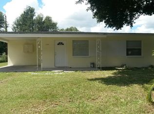 2141 W Gardenia Cir, North Fort Myers, FL 33917