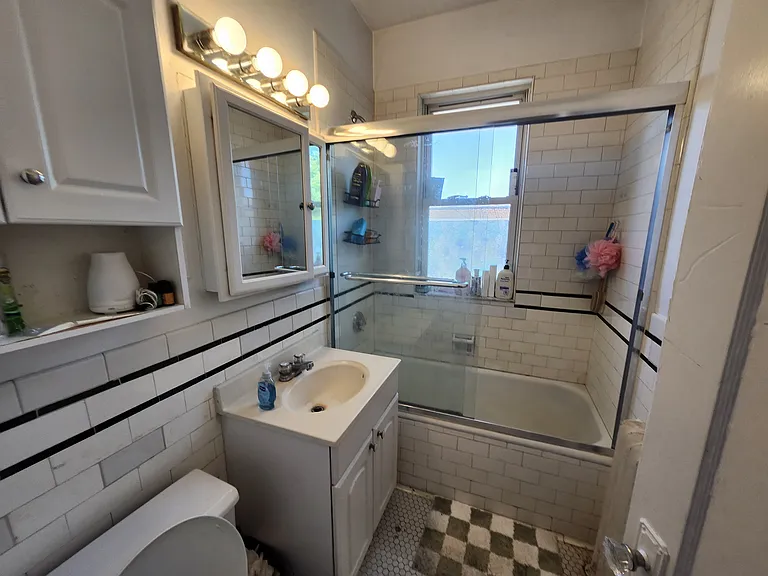 15 Melvin Ave #10 — Photo 13