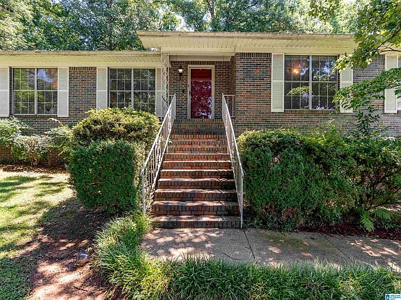 3rd image of 3235 Rockbay Cir