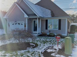 40 Enzo Dr, Coventry, RI 02816