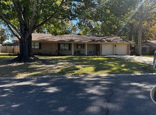 1509 Plum St, Crossett, AR 71635