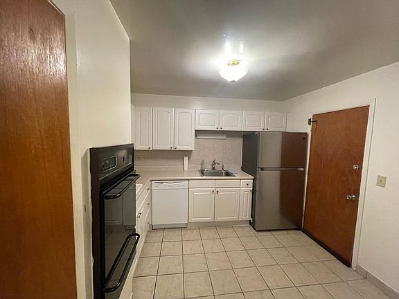 2nd image of 9588 N Terrace Pl #2D