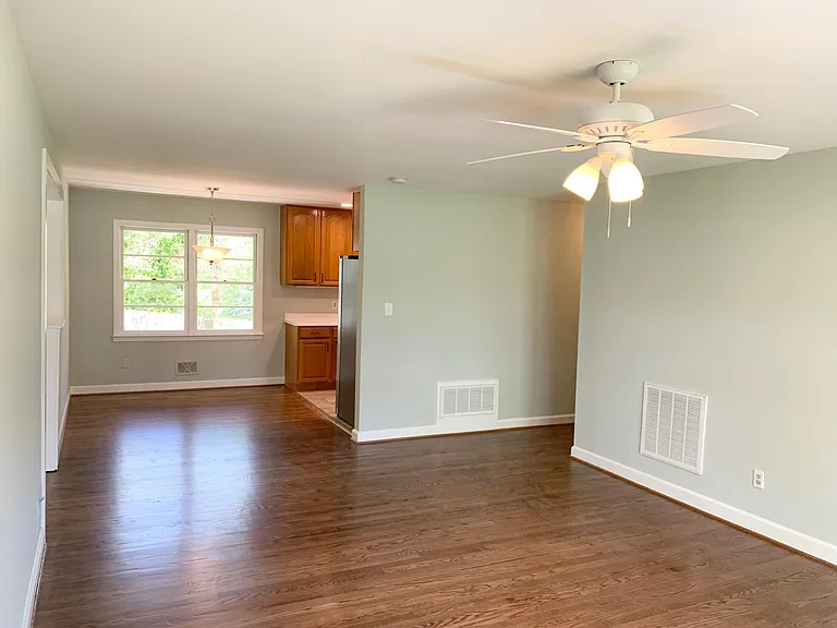 312 Northwood Dr — Photo 5