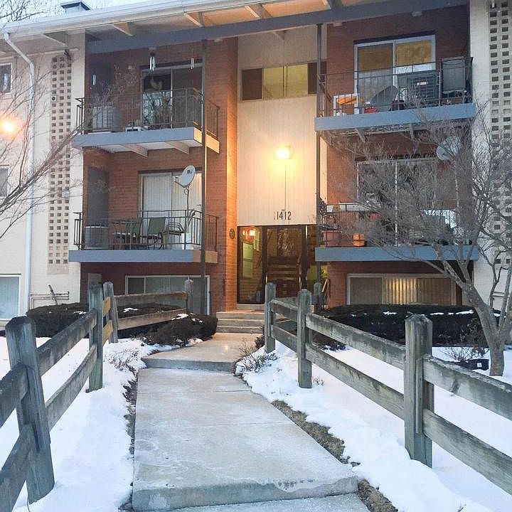 Exterior (Front)