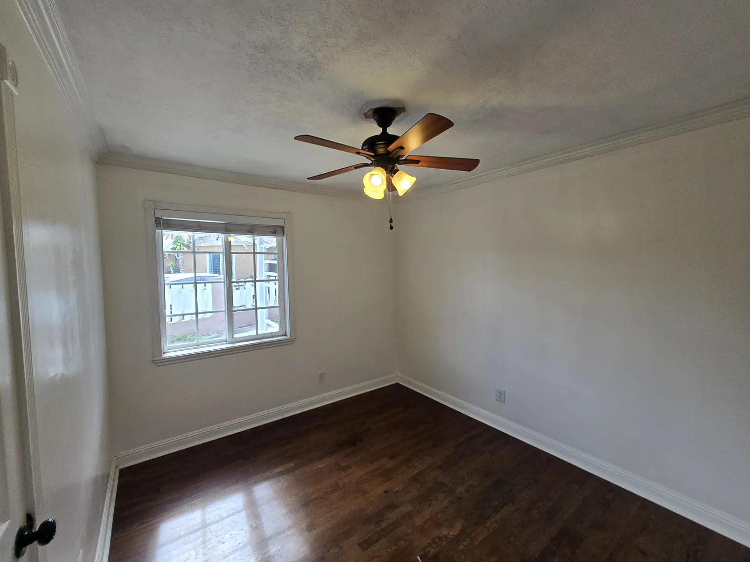3 bed, 1731 sqft, $1,100 — Photo 1