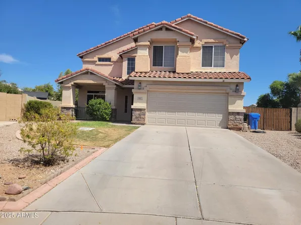 897 W PINON Avenue, Gilbert, AZ 85233