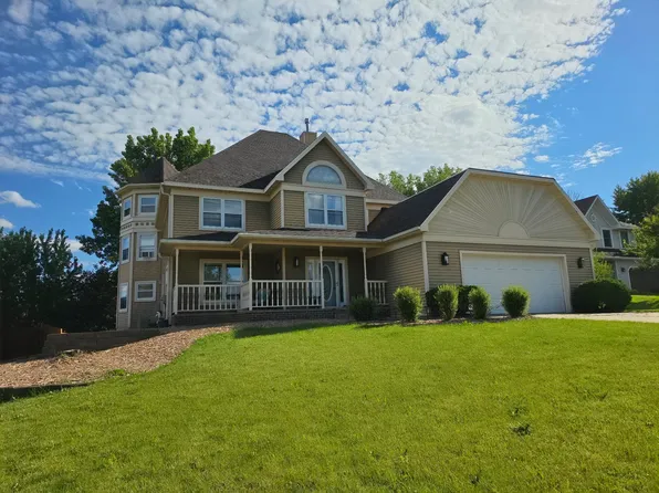 1851 22nd Ave NE, Rochester, MN 55906