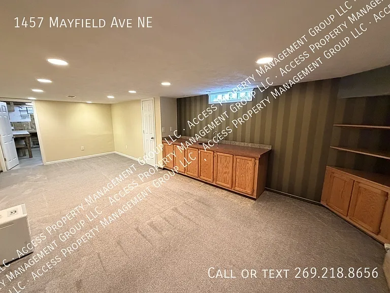 1457 Mayfield Ave NE — Photo 32