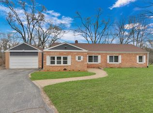 1650 Bell Ln, Libertyville, IL 60048