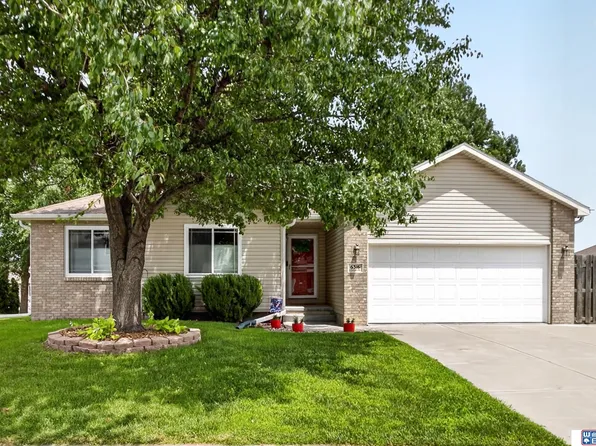 6316 Cascade Dr, Lincoln, NE 68504