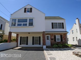 4 Virginia Ave, Lavallette, NJ 08735