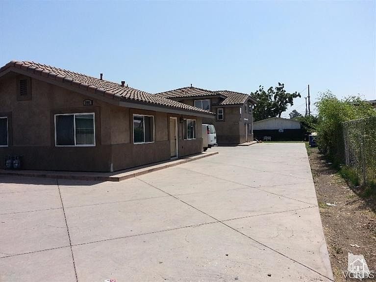 1st image of 2805 Eucalyptus Dr